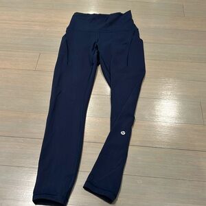 Lululemon navy leggings with pockets